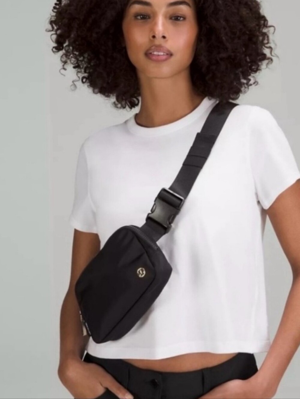 Lululemon Everywhere Belt Bag Black